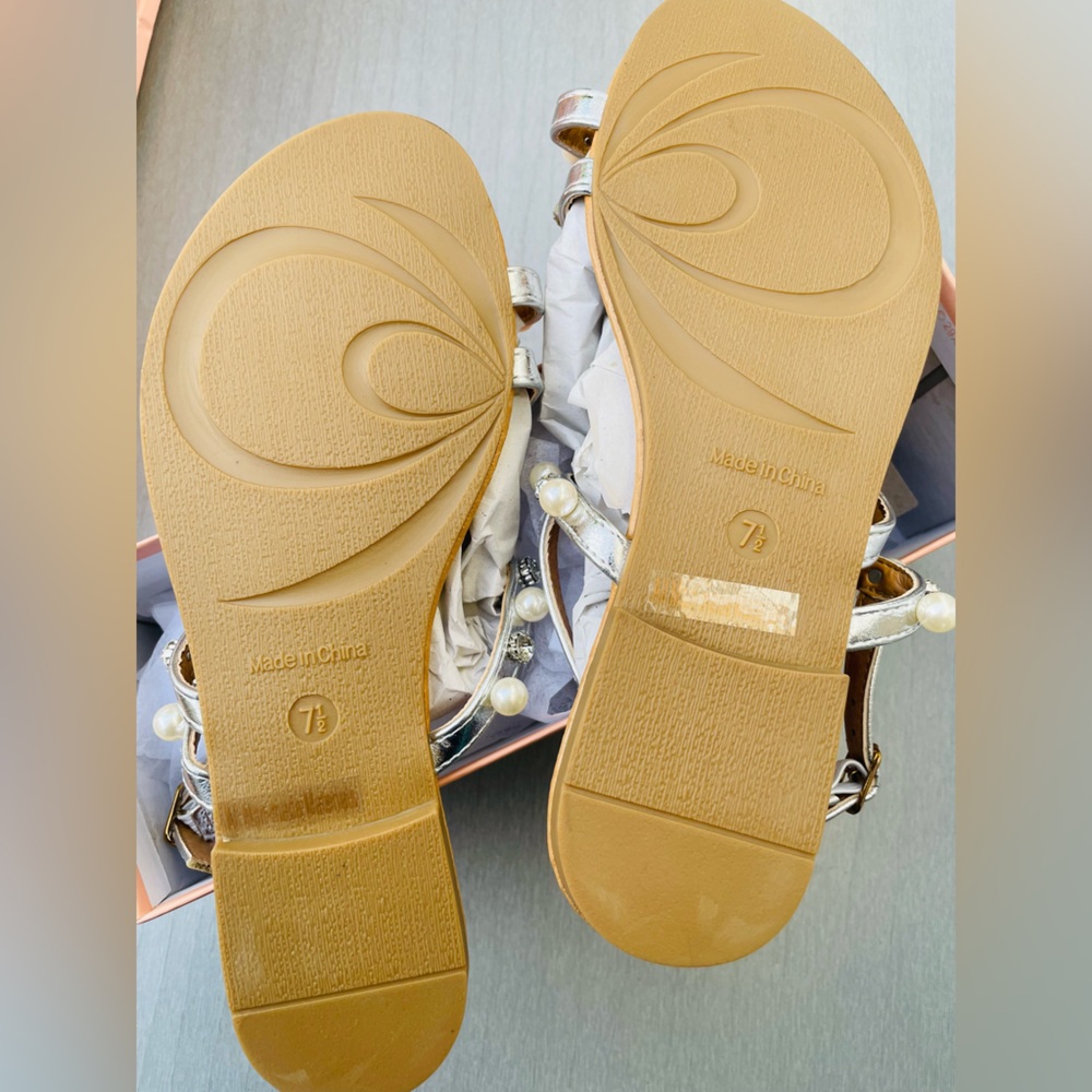 Glaze Silver Pearl & Rhinestone Strappy Sandals - Picture 2 of 3